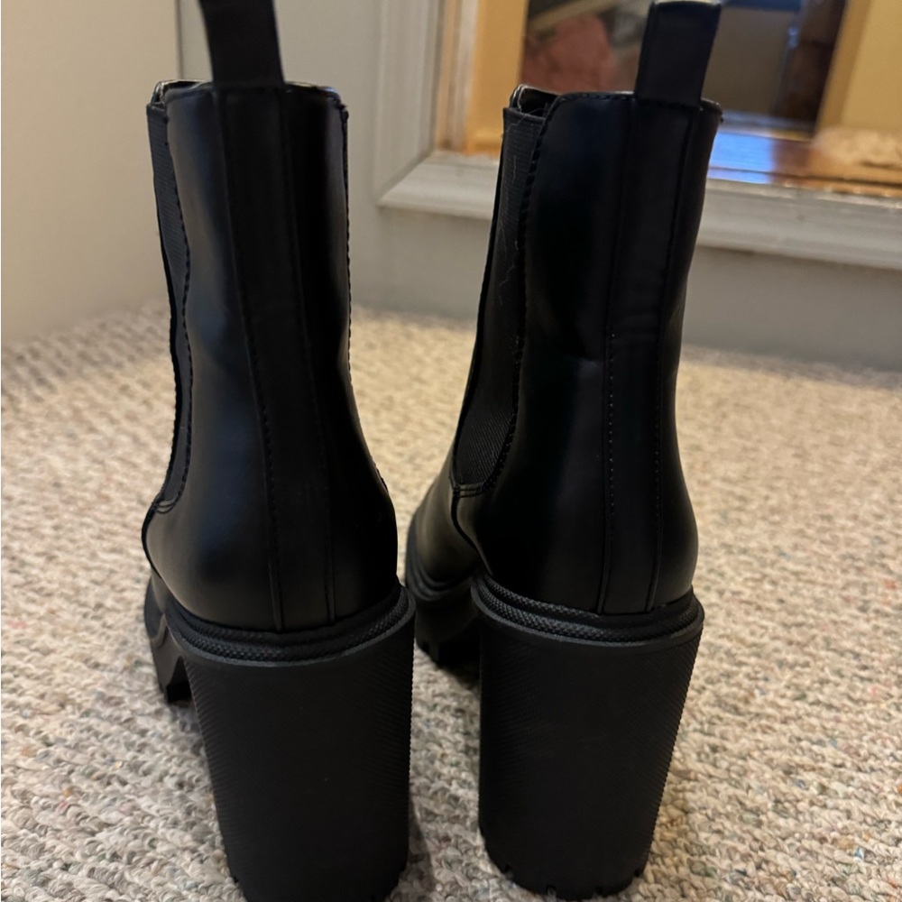 Madden Girl Boots